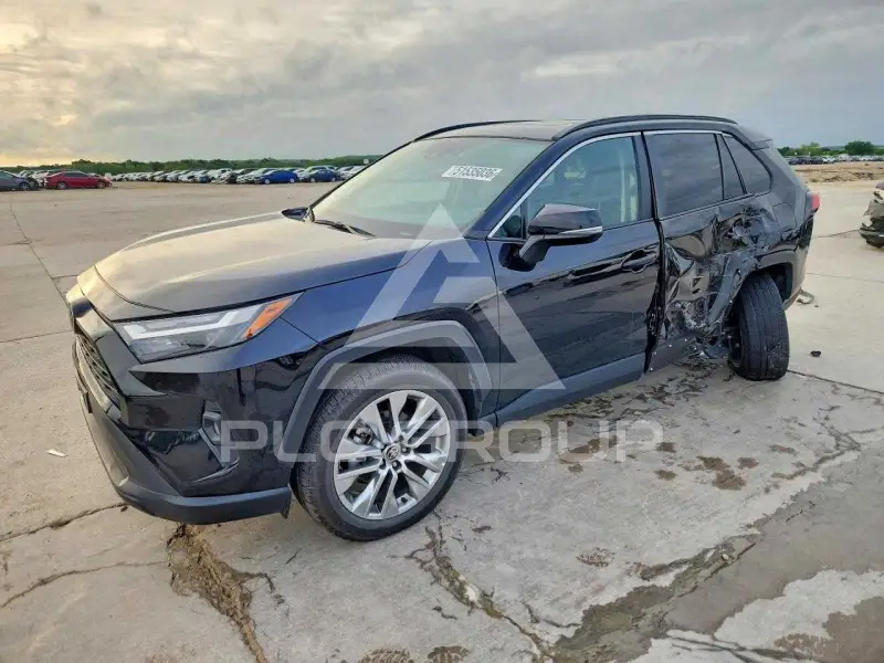 2023 Toyota RAV4 фото
