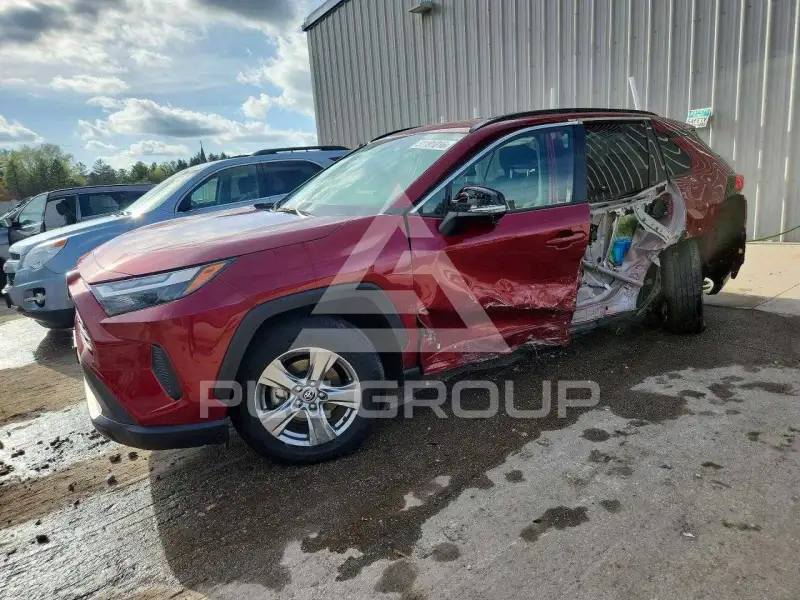 2023 Toyota RAV4 фото