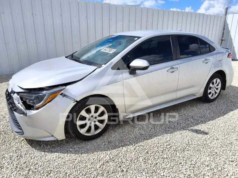 2023 Toyota COROLLA фото