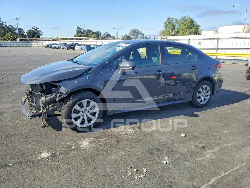 2023 Toyota COROLLA фото