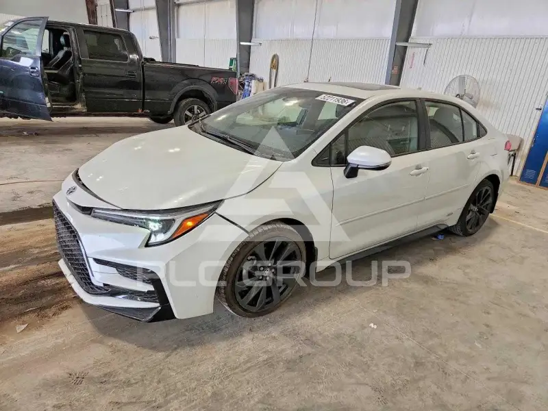 2023 Toyota COROLLA фото
