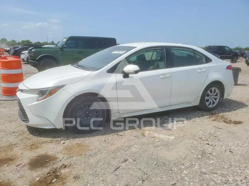 2023 Toyota COROLLA фото