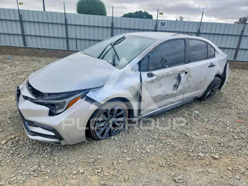 2023 Toyota COROLLA фото