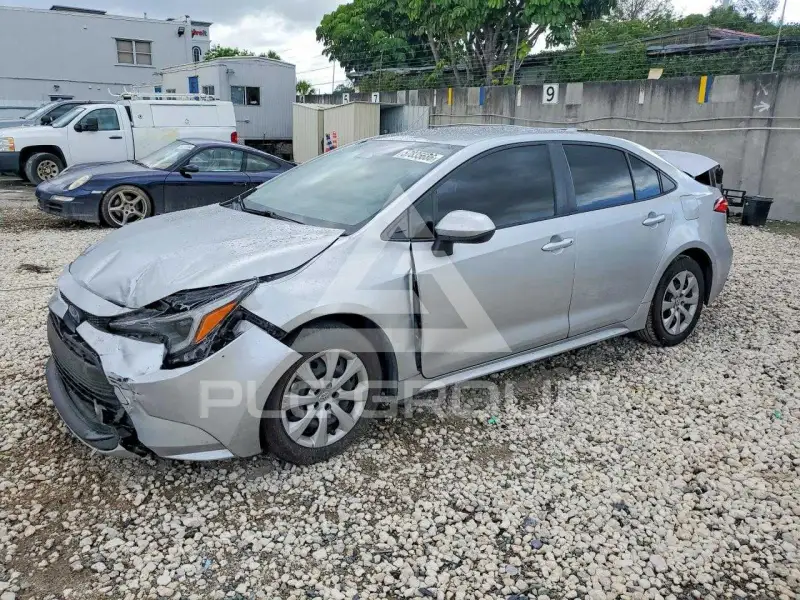 2023 Toyota COROLLA photo