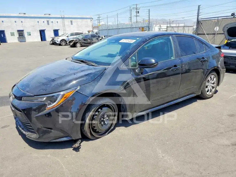 2023 Toyota COROLLA фото