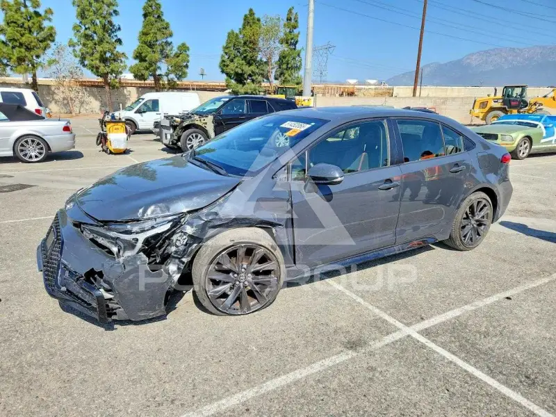 2023 Toyota COROLLA фото