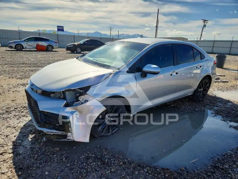 2023 Toyota COROLLA фото