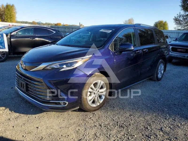 2023 Toyota SIENNA фото