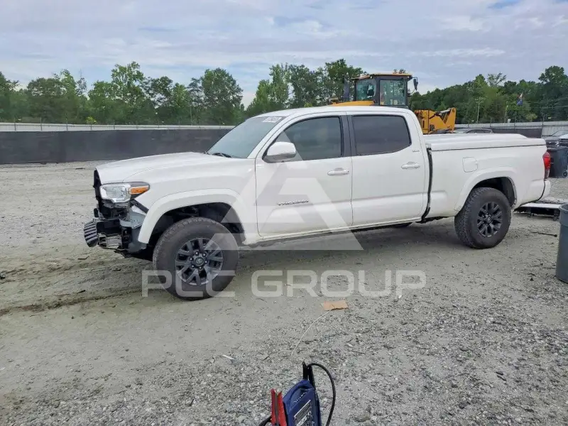 2023 Toyota TACOMA photo