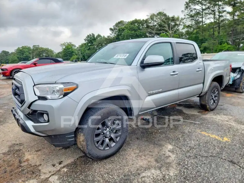 2023 Toyota  фото