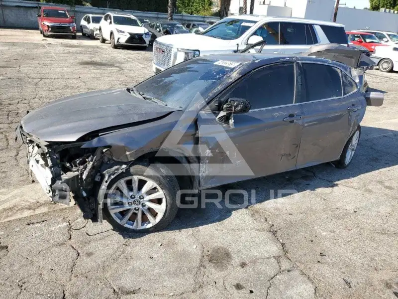 2023 Toyota CAMRY фото