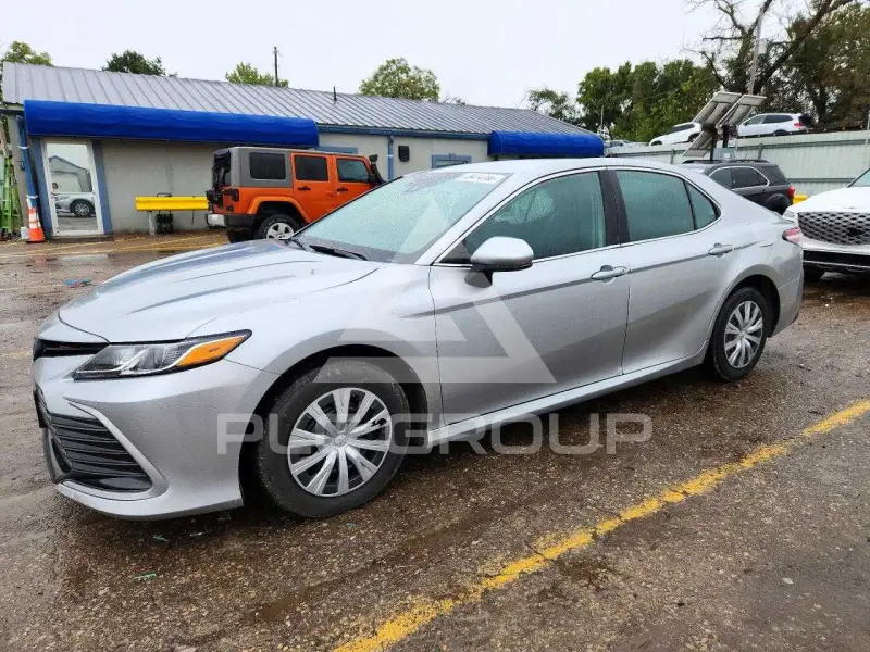 2023 Toyota CAMRY фото