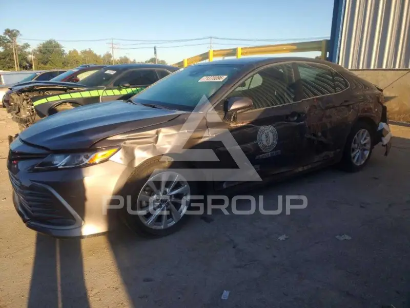 2023 Toyota CAMRY фото