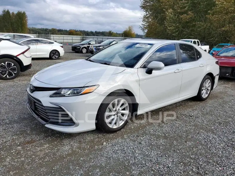 2023 Toyota CAMRY фото
