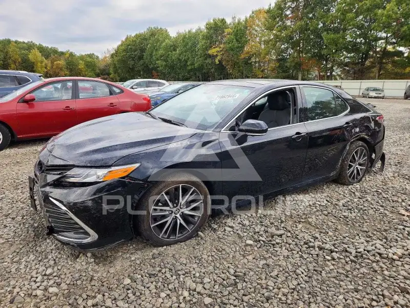 2023 Toyota CAMRY фото