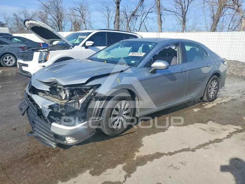 2023 Toyota CAMRY фото