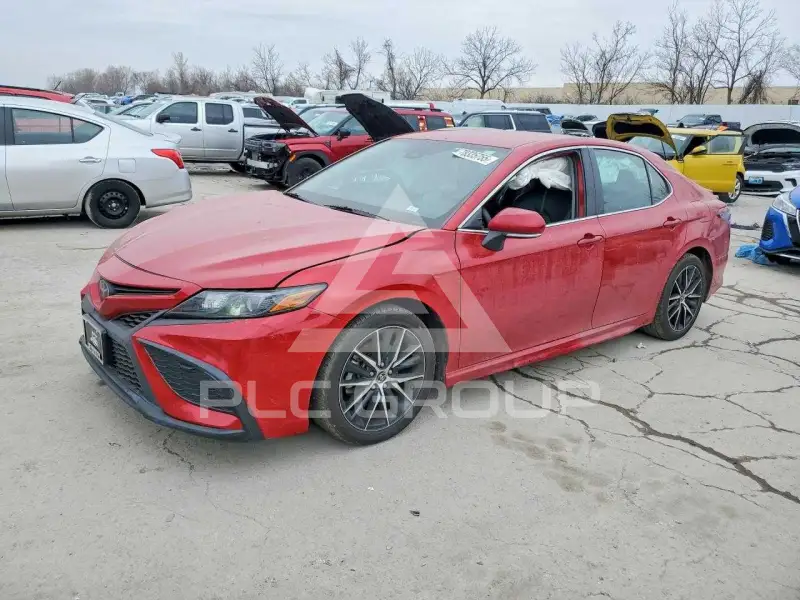 2023 Toyota CAMRY фото