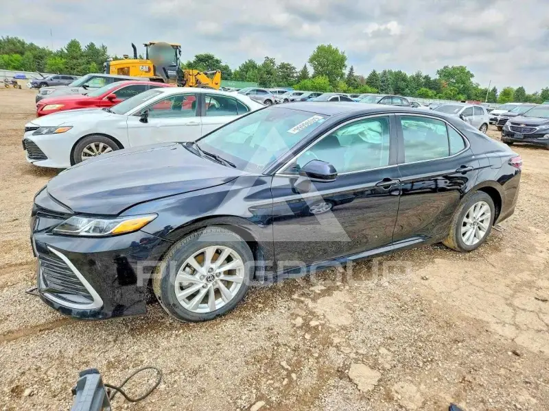 2023 Toyota CAMRY фото