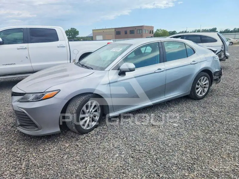 2023 Toyota CAMRY фото