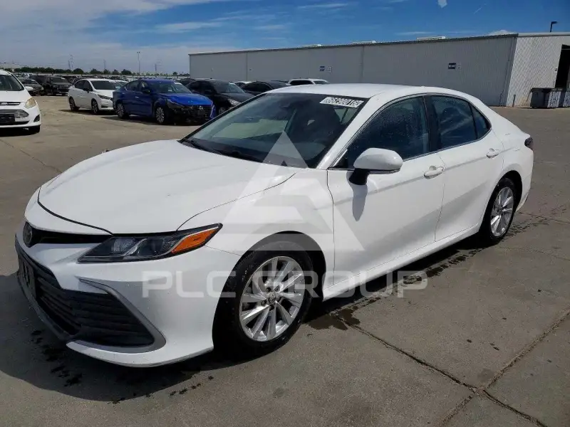 2023 Toyota CAMRY фото