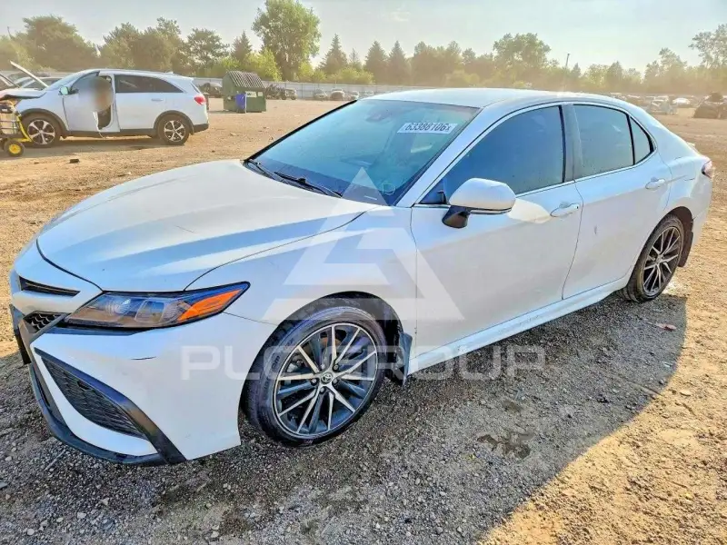 2023 Toyota CAMRY фото