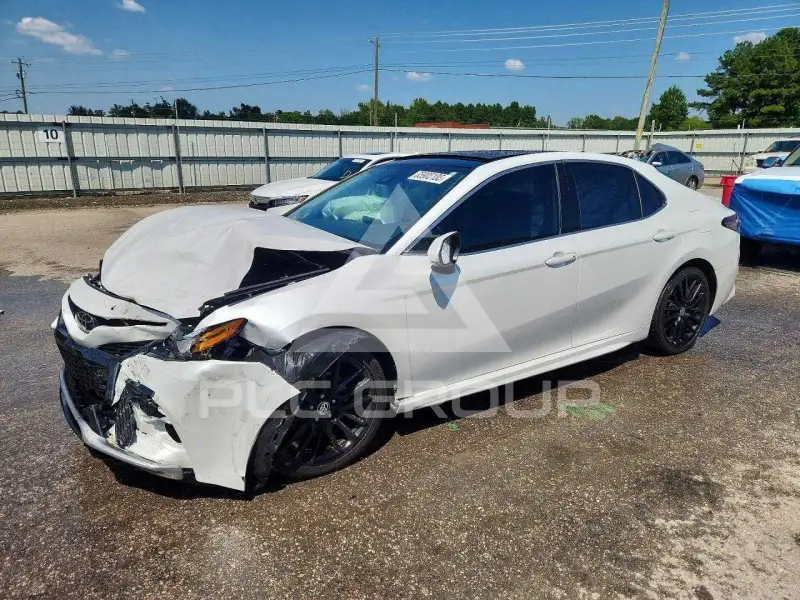 2023 Toyota CAMRY фото