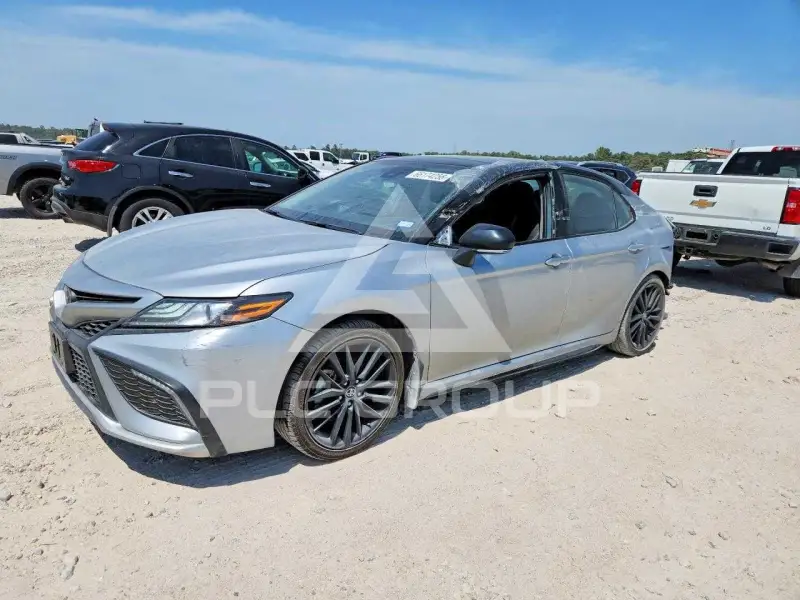 2023 Toyota CAMRY фото