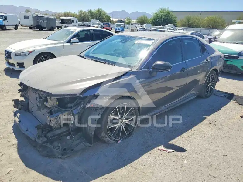 2023 Toyota CAMRY фото