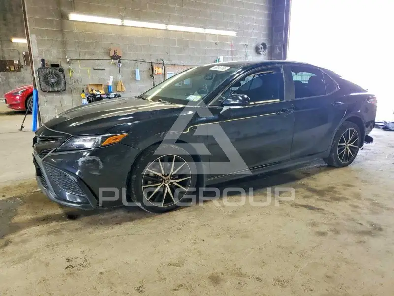 2023 Toyota CAMRY фото