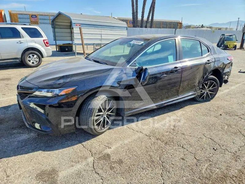 2023 Toyota CAMRY фото