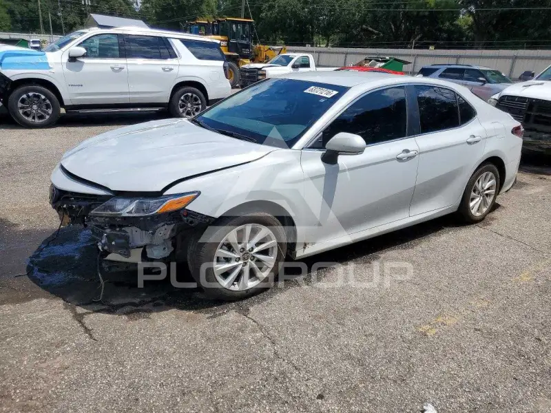 2023 Toyota CAMRY фото