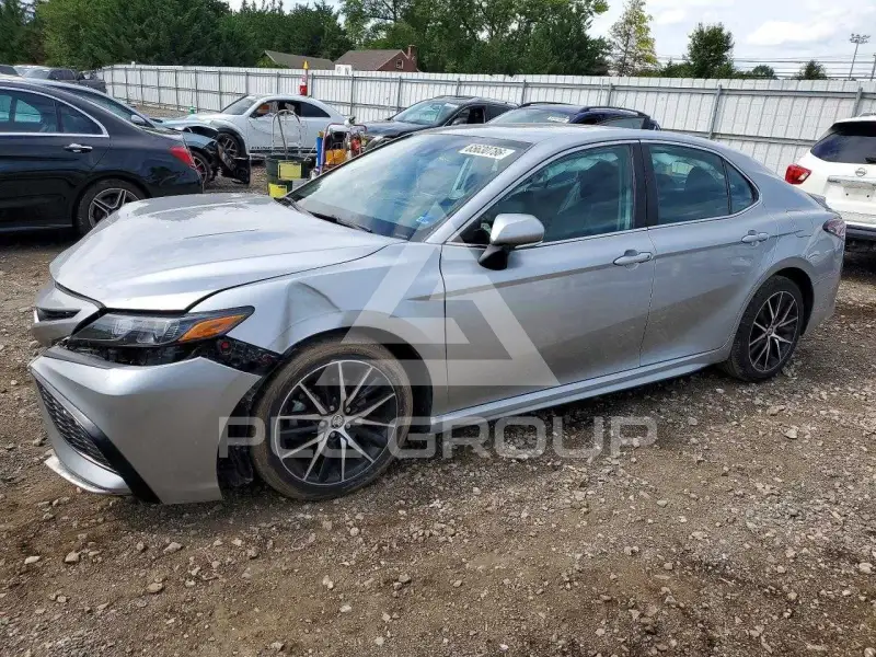 2023 Toyota CAMRY фото