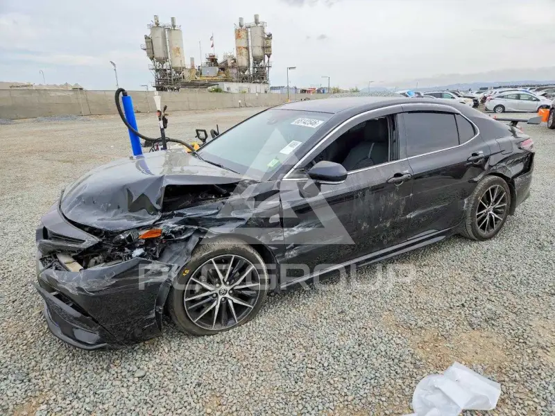 2023 Toyota CAMRY фото