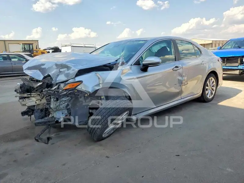 2023 Toyota CAMRY фото