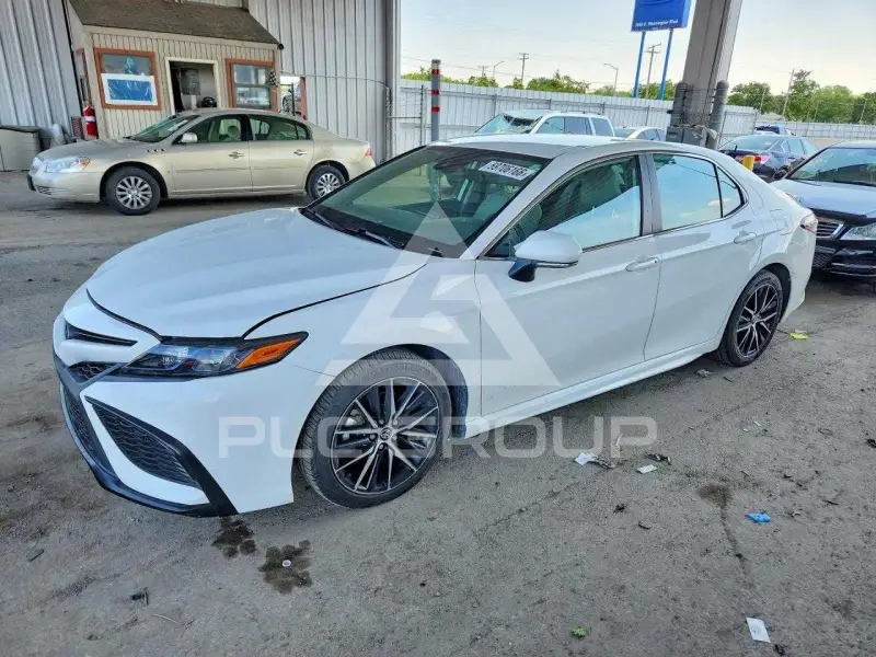 2023 Toyota CAMRY фото