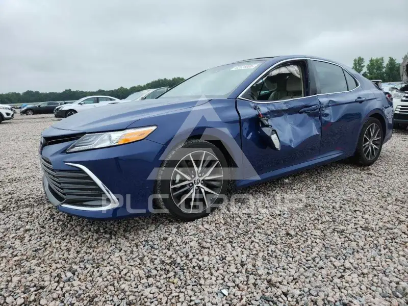 2023 Toyota CAMRY фото