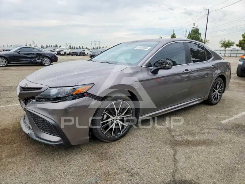2023 Toyota CAMRY фото