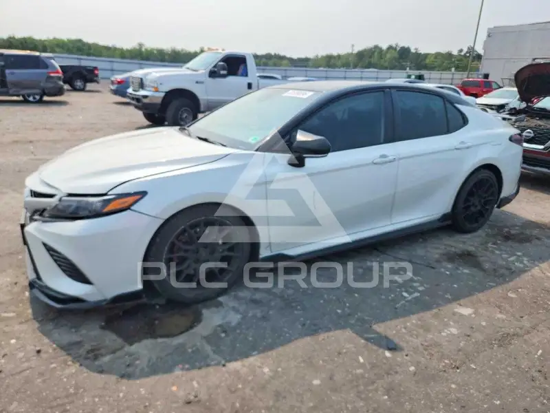 2023 Toyota CAMRY фото