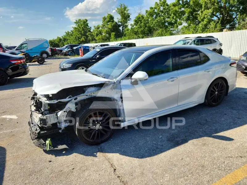 2023 Toyota CAMRY фото
