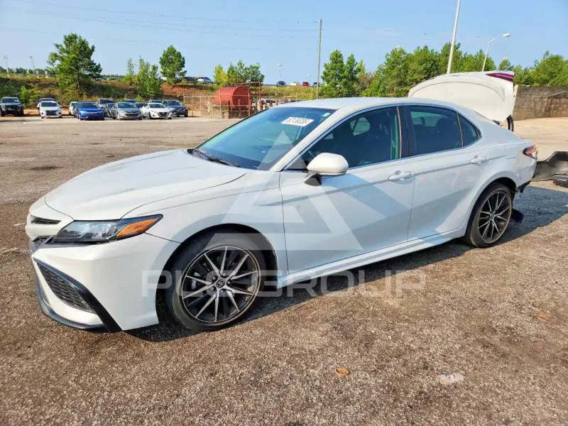 2023 Toyota CAMRY фото