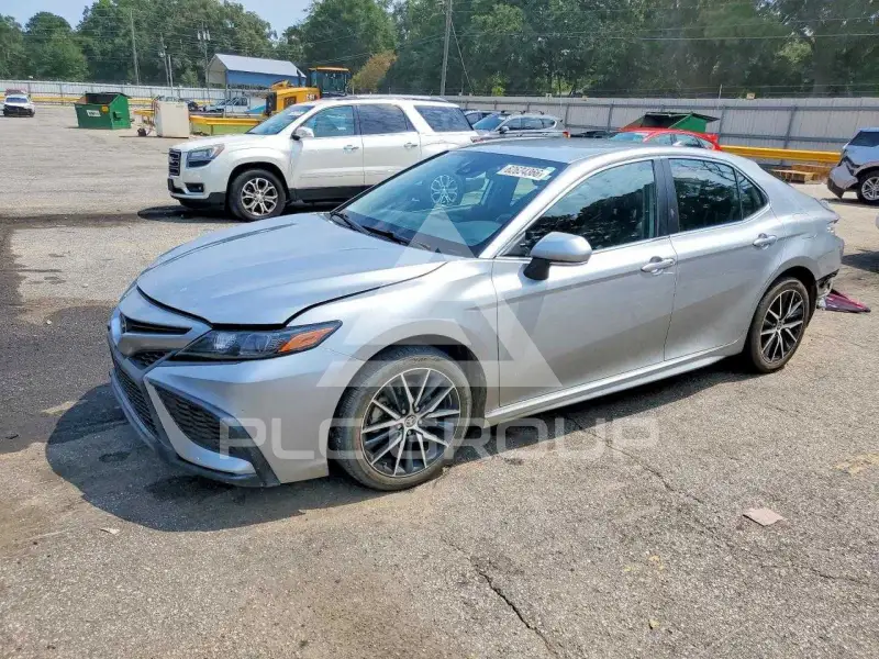 2023 Toyota CAMRY фото