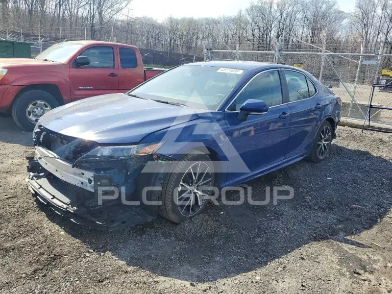 2023 Toyota CAMRY фото