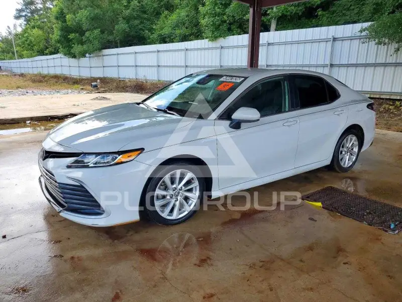 2023 Toyota CAMRY фото