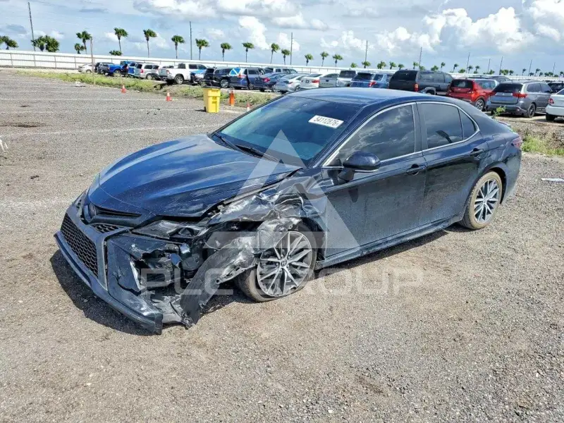 2023 Toyota CAMRY фото