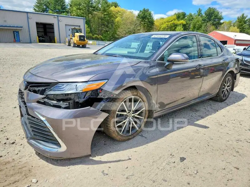 2023 Toyota CAMRY фото