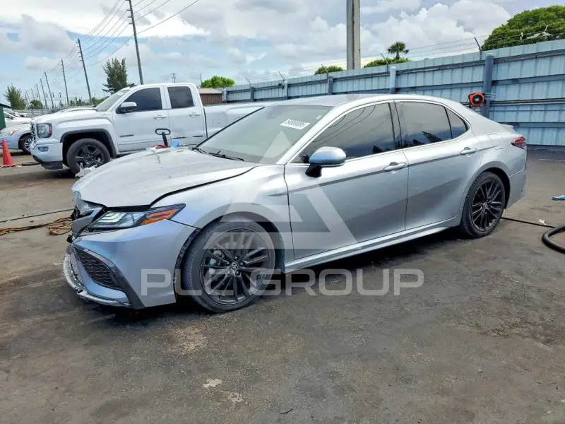 2023 Toyota CAMRY фото