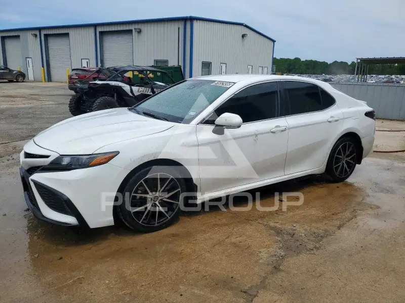2023 Toyota CAMRY фото