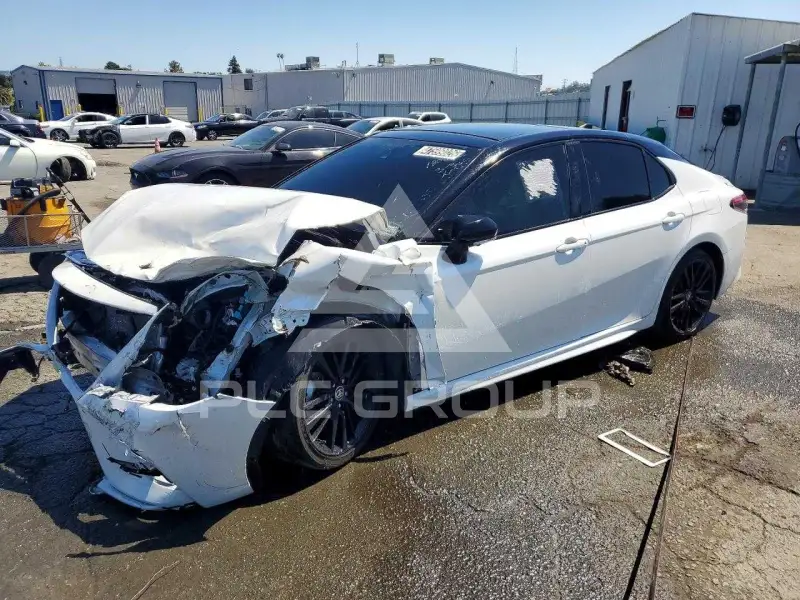 2023 Toyota CAMRY фото