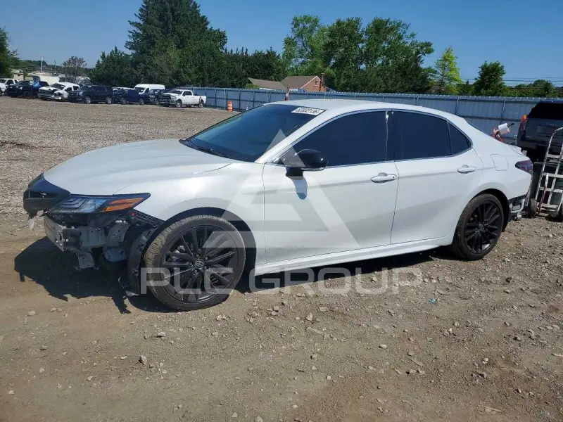 2023 Toyota CAMRY фото