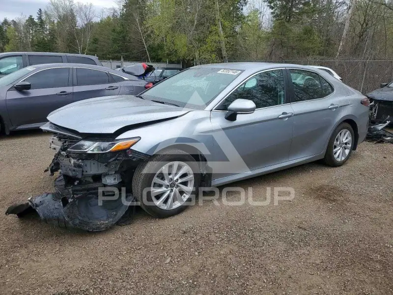 2023 Toyota CAMRY фото